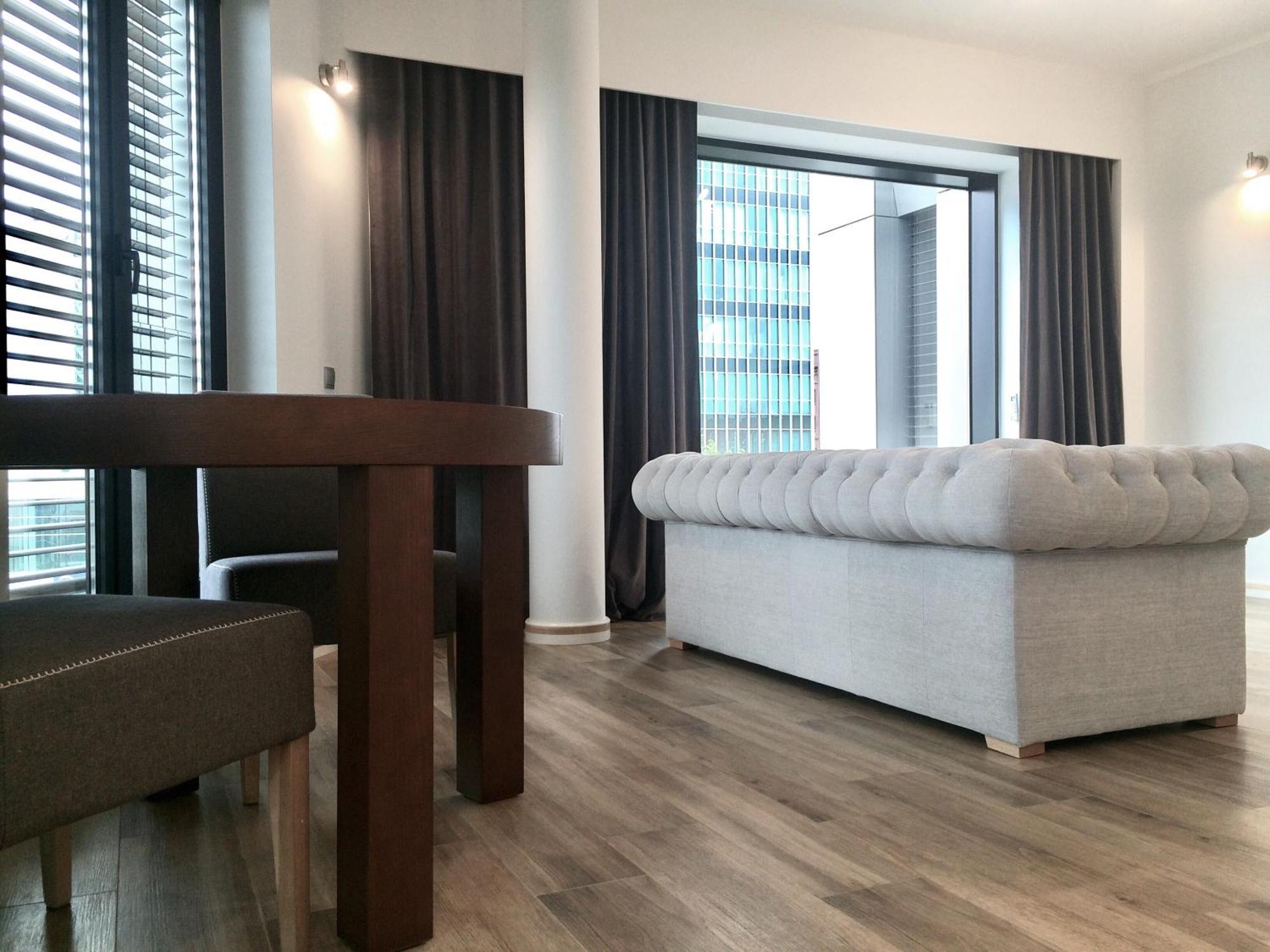 Fractal Guest Rooms - Poznan Centrum Andersia Square & Old Town Zewnętrze zdjęcie