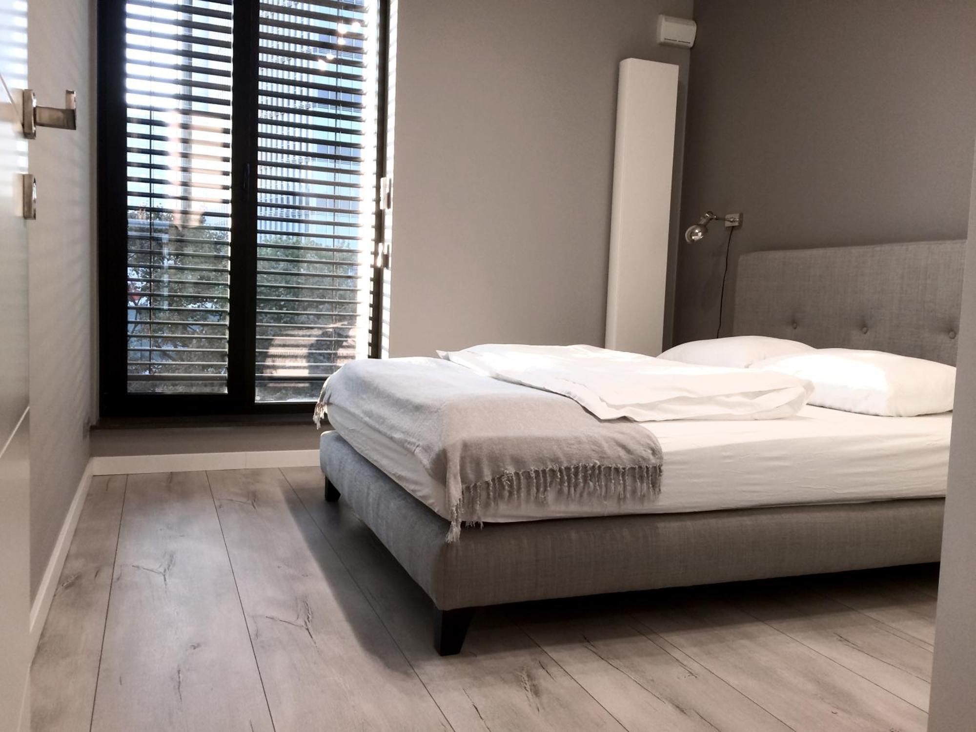 Fractal Guest Rooms - Poznan Centrum Andersia Square & Old Town Zewnętrze zdjęcie